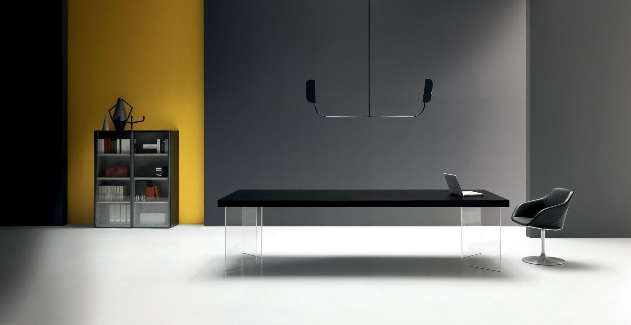 （kyo）新品　M.W.M READY Table2 Kuka Home Tahoe Silver KMT602932AHE P2 Power Reclining Sofa